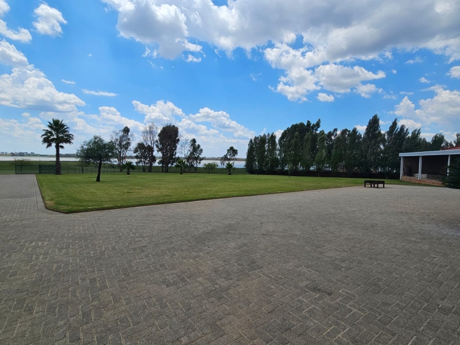 3 Bedroom Property for Sale in Deneysville Free State